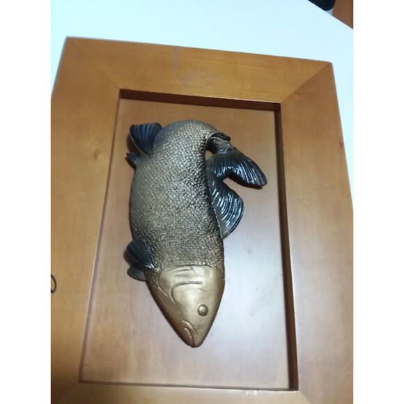 Clarence A Wells Maple Wood Box Lid Fish Carving Gold Finish  11"X 9"x3" Vintage - Picture 4 of 11